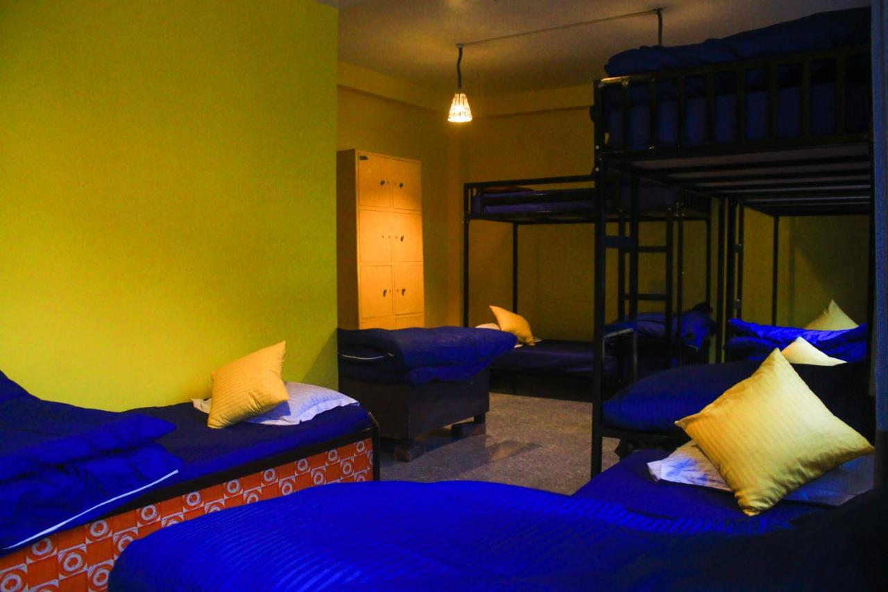 Nomads Hostel Tosh Exteriér fotografie